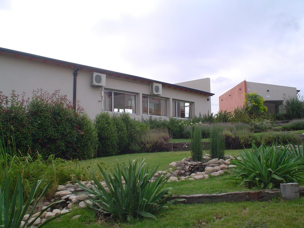 Posada Y Spa Las Golondrinas Sierra de la Ventana Exterior photo
