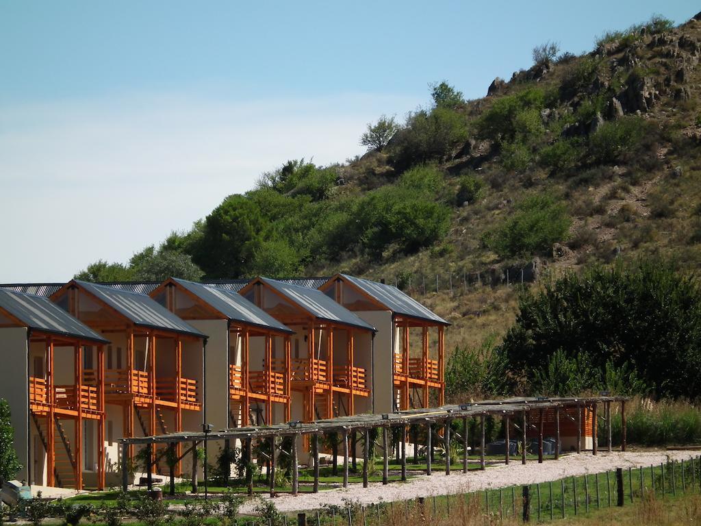 Posada Y Spa Las Golondrinas Sierra de la Ventana Exterior photo
